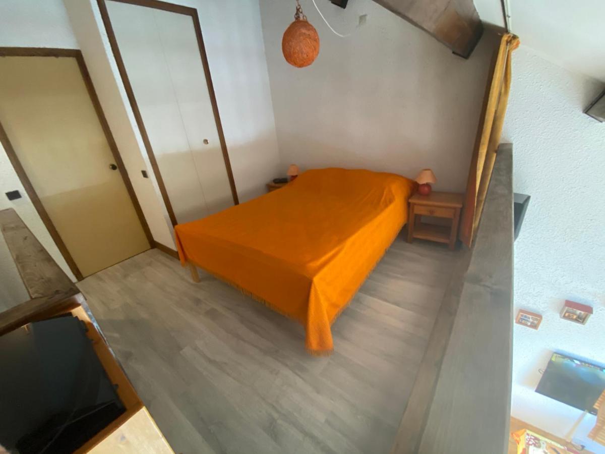 Duplex 6 A 8 Couchages Calme Avec Solarium Plein Sud Apartment Ancelle Bagian luar foto